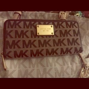MICHAEL KORS WALLET